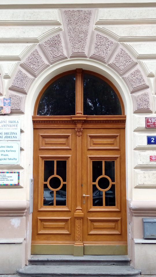 Renovace historických dveří