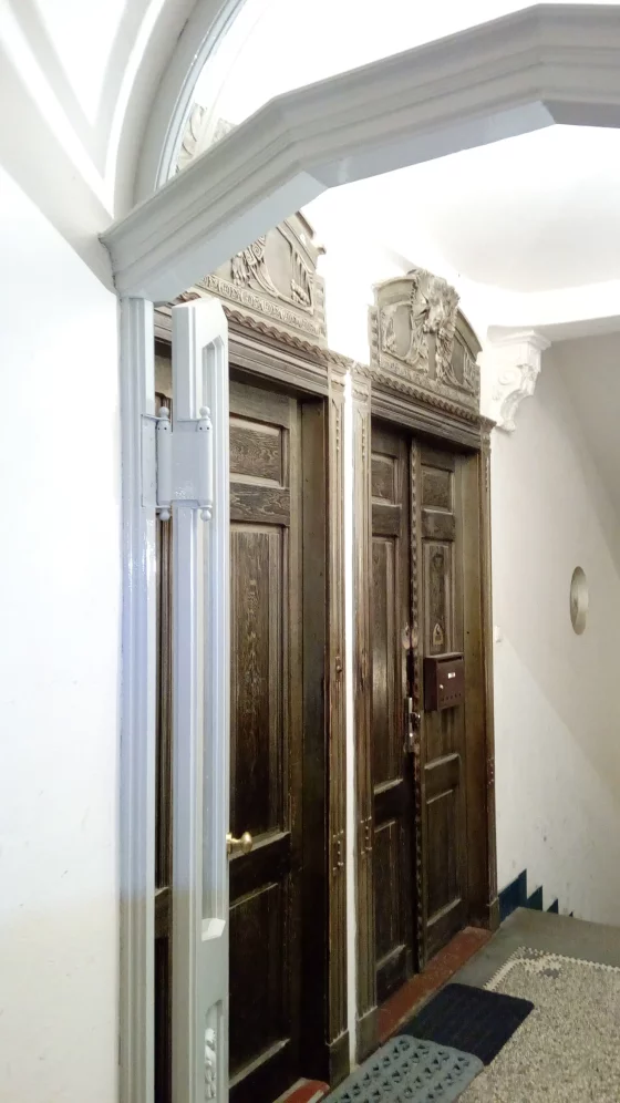 Renovace historických dveří