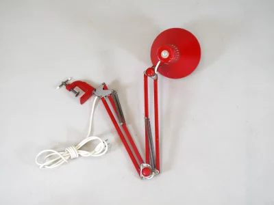 Lampa industriální