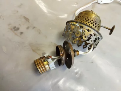 Lampa restaurování