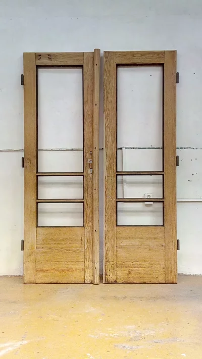 Door conservation-restoration
