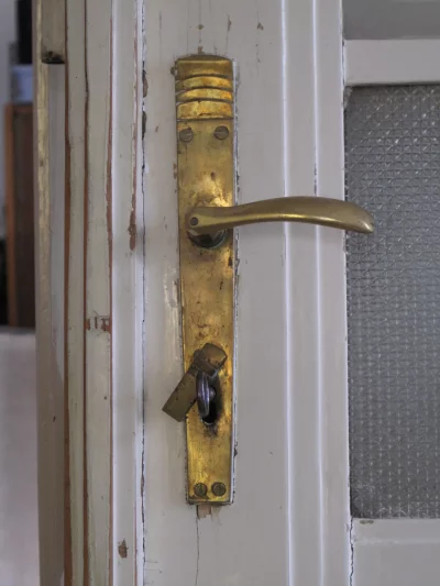 Door reconstruction