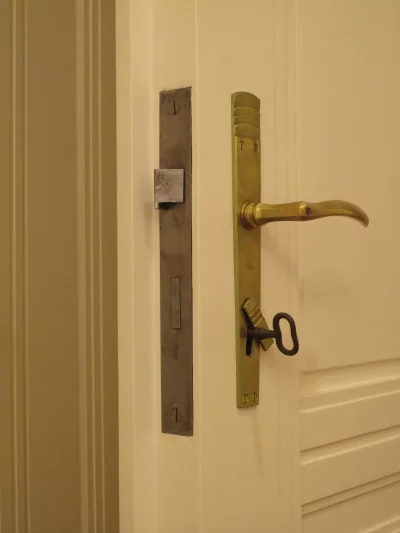 Renovace historických dveří Praha