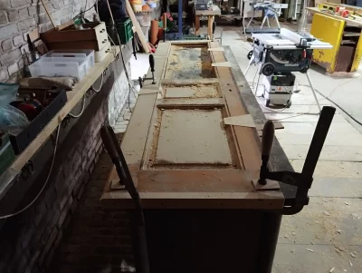 Renovace historických dveří Praha